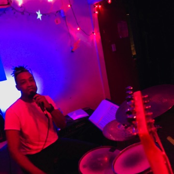 Brannen Temple at Continental Club Gallery 9-4-19 = drums, guitar, trombone Brannen Temple at Continental Club Gallery 9-4-19 = drums, guitar, trombone